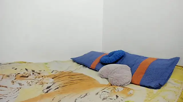 Nathaly love96 online show from December 6, 2024, 10:30 pm