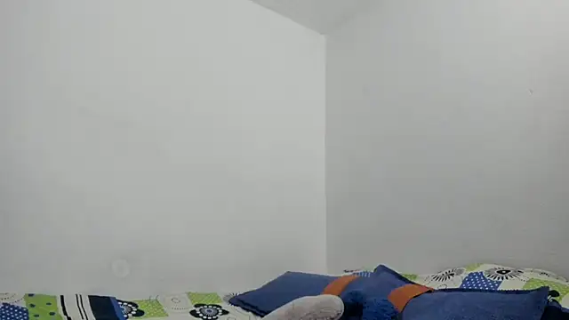 Nathaly love96 online show from December 16, 2024, 8:05 pm