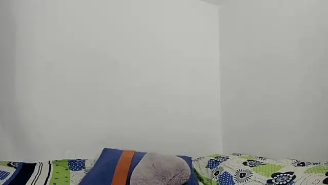 Nathaly love96 online show from December 17, 2024, 11:27 pm