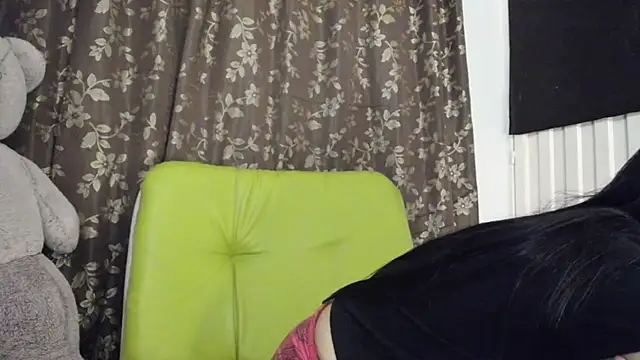 Nathaly love96 online show from January 15, 2025, 11:19 pm