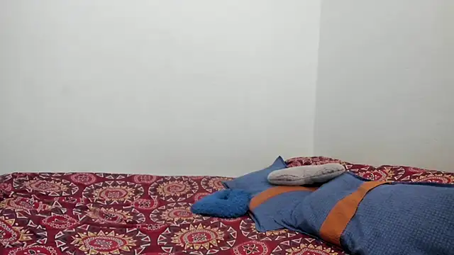 Nathaly love96 online show from February 13, 2025, 6:38 pm