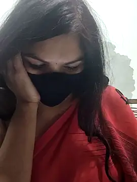 illay love online show from November 24, 2025, 5:12 pm