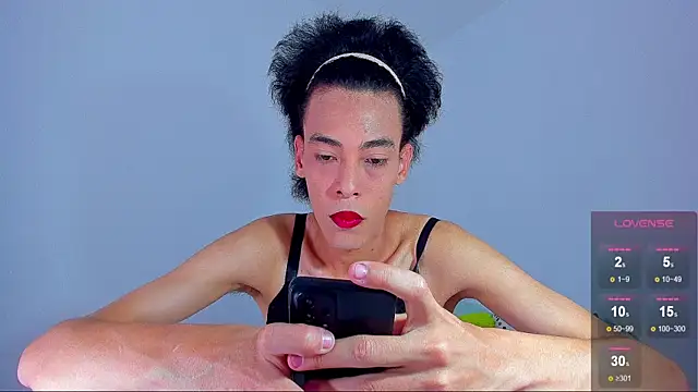 Snapshot of NickSull__ chatting on December 5, 2024, 5:06 pm NickSull online show from December 5, 2024, 5:06 pm