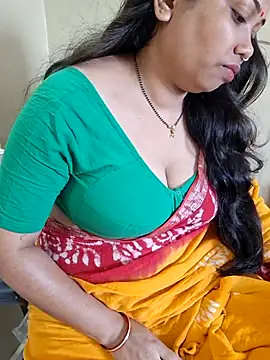 Snapshot of DREAM_GIRL-30 chatting on May 27, 2026, 2:52 am DREAM GIRL-30 online show from May 27, 2026, 2:52 am