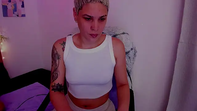 Charlee pink online show from October 5, 2025, 5:00 pm