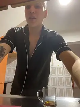 Charlee pink online show from March 1, 2026, 6:10 pm