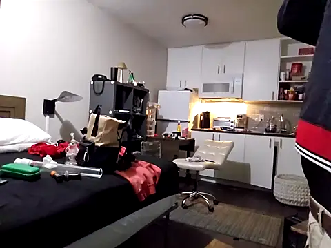 ChillzPnp online show from February 10, 2025, 3:13 am