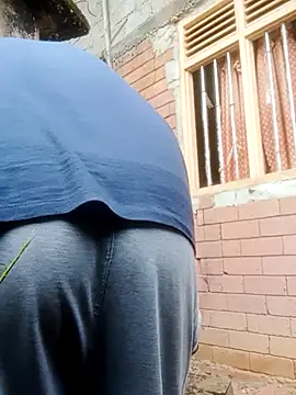 Snapshot of walkollanew99 chatting on February 15, 2026, 2:52 am walkollanew99 online show from February 15, 2026, 2:52 am