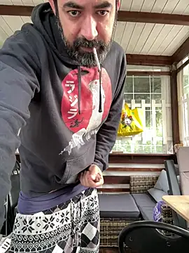 spermtronic online show from May 13, 2026, 5:38 am