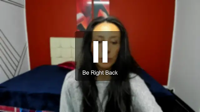 Abrillee1 online show from January 8, 2025, 10:37 pm