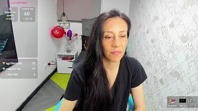 Abrillee1 online show from March 8, 2025, 10:34 pm