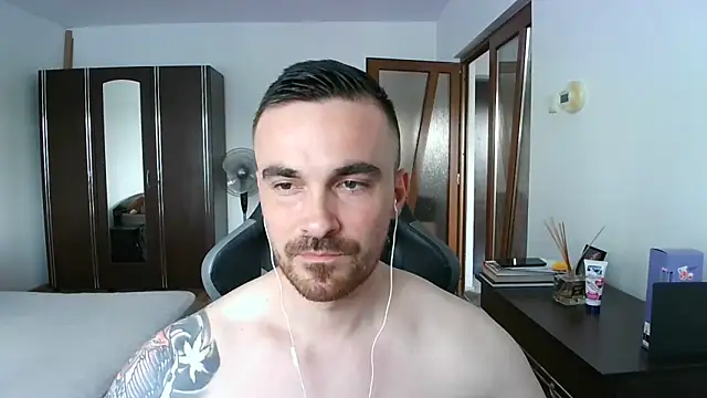 Snapshot of mu5clemania2 chatting on June 8, 2026, 3:12 pm mu5clemania2 online show from June 8, 2026, 3:12 pm