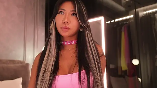 Ami Katana online show from November 29, 2025, 3:31 am