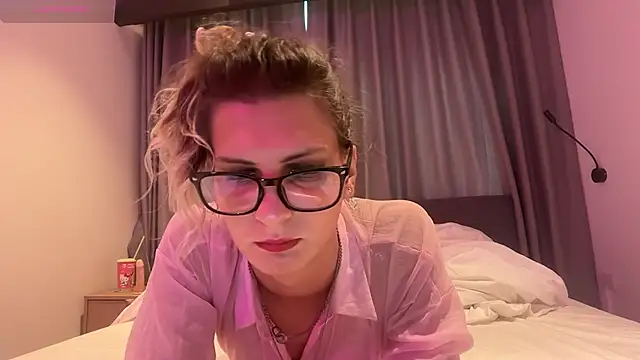 Alice Pinkhead online show from January 12, 2026, 8:19 am