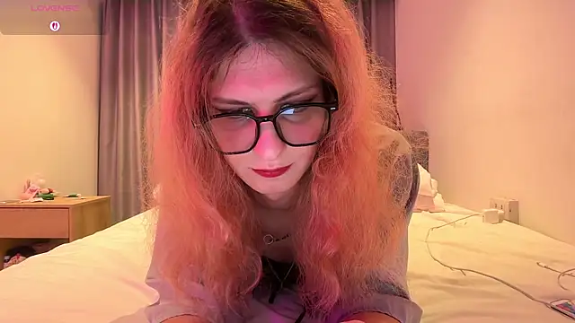 Alice Pinkhead online show from July 30, 2026, 9:19 am