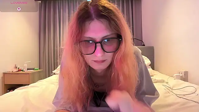 Alice Pinkhead online show from August 6, 2026, 8:38 am