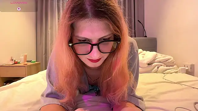 Alice Pinkhead online show from August 7, 2026, 9:22 am