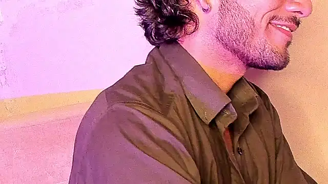 Nicholasrodrii online show from December 19, 2024, 10:42 pm