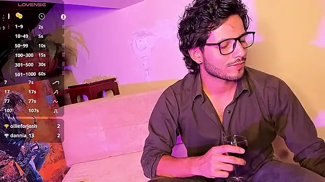 Nicholasrodrii online show from December 20, 2024, 1:47 am