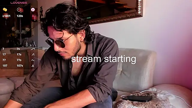 Nicholasrodrii online show from January 20, 2025, 9:11 pm