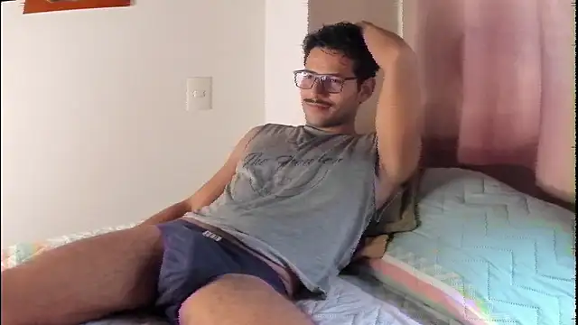 Nicholasrodrii online show from March 2, 2026, 8:48 pm