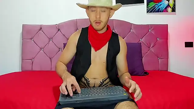 louis bcasta1 online show from February 12, 2025, 11:07 am