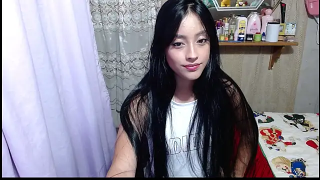 Lunawillis online show from November 28, 2025, 10:34 pm