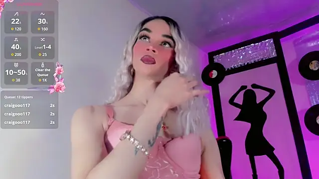 lizeth Duarte online show from September 30, 2025, 11:26 am