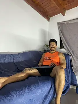 AndresSmith   online show from March 5, 2026, 7:59 am