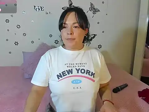 MIA BIANCCO online show from January 27, 2025, 2:20 am