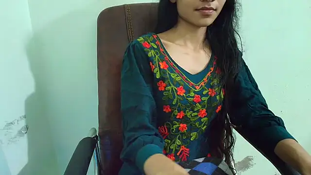 Srabontii online show from February 25, 2025, 9:57 pm