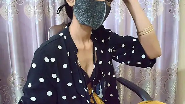 Srabontii online show from September 28, 2025, 10:04 pm