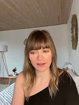 Milla  one online show from January 30, 2025, 11:11 am