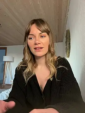 Milla  one online show from February 18, 2025, 4:26 pm