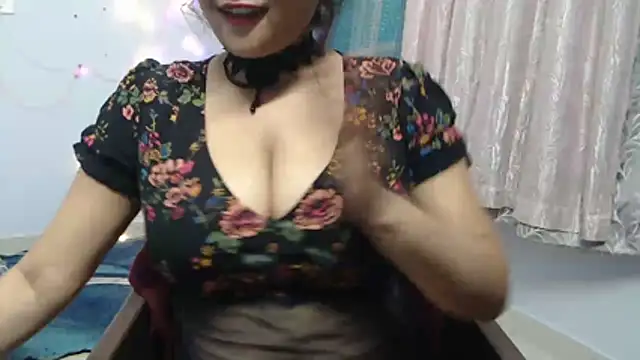 Snapshot of Sexy_Bebo87 chatting on July 29, 2026, 12:42 am Sexy Bebo87 online show from July 29, 2026, 12:42 am