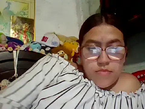 dafne19  online show from December 17, 2024, 6:24 am