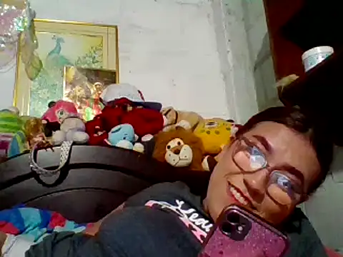 dafne19  online show from December 29, 2024, 4:27 am