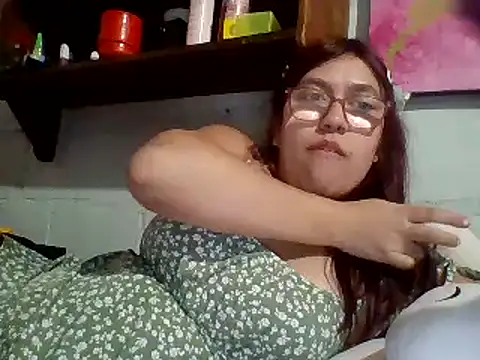 dafne19  online show from January 29, 2025, 3:33 am