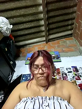 Snapshot of dafne19_ chatting on October 7, 2025, 3:36 am dafne19 online show from October 7, 2025, 3:36 am