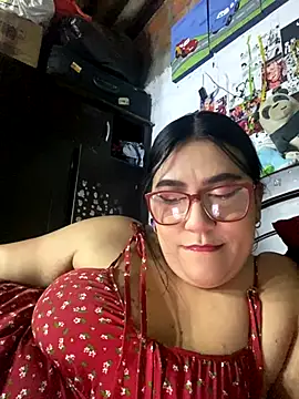 Snapshot of dafne19_ chatting on October 28, 2025, 4:38 am dafne19 online show from October 28, 2025, 4:38 am