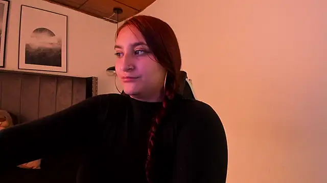 Snapshot of Alaia_Cute chatting on January 11, 2025, 2:47 pm Alaia Cute online show from January 11, 2025, 2:47 pm