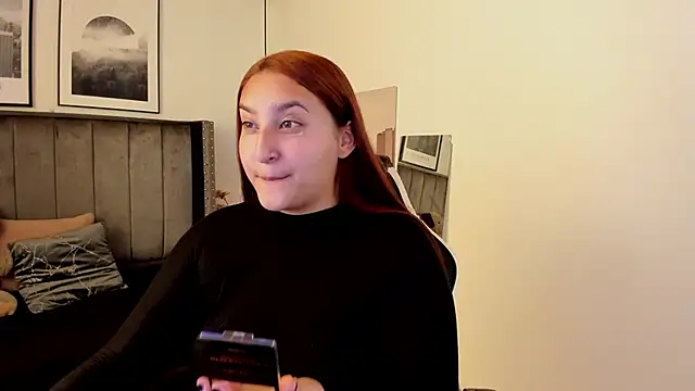 Snapshot of Alaia_Cute chatting on January 23, 2025, 11:47 pm Alaia Cute online show from January 23, 2025, 11:47 pm