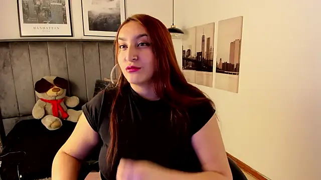 Snapshot of Alaia_Cute chatting on February 1, 2025, 12:07 am Alaia Cute online show from February 1, 2025, 12:07 am
