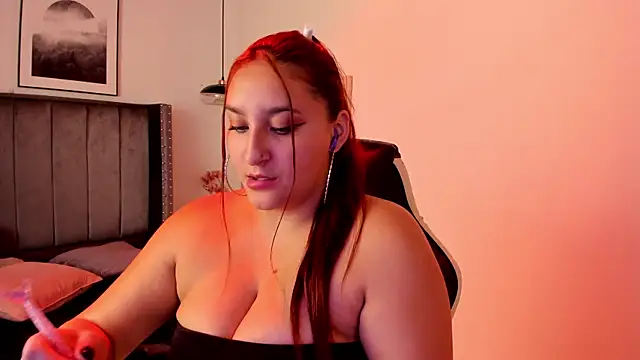 Snapshot of Alaia_Cute chatting on February 4, 2025, 9:38 am Alaia Cute online show from February 4, 2025, 9:38 am