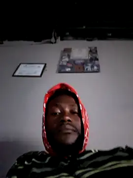 Snapshot of bull_Giant chatting on March 8, 2025, 9:18 pm bull Giant online show from March 8, 2025, 9:18 pm