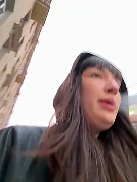 Sophie Avory online show from February 24, 2025, 3:20 pm