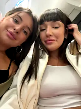 Sophie Avory online show from October 8, 2025, 4:15 pm