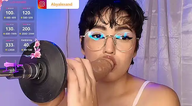 Snapshot of baby_alexx chatting on December 4, 2024, 4:54 am baby alexx online show from December 4, 2024, 4:54 am