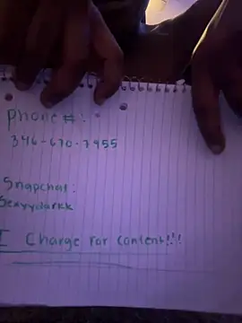 jaadeee2233 online show from February 4, 2025, 5:10 am