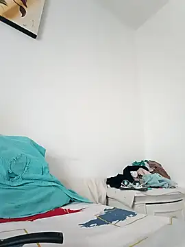 katysquirtdirty online show from November 28, 2025, 12:41 pm